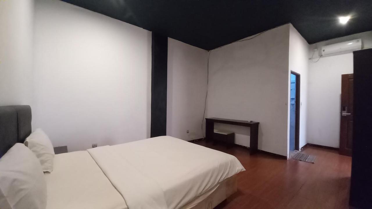 Dc Hotel & Hostel 纳闽巴霍 外观 照片