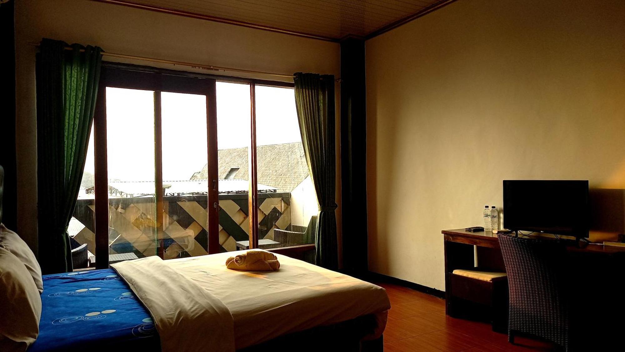 Dc Hotel & Hostel 纳闽巴霍 外观 照片